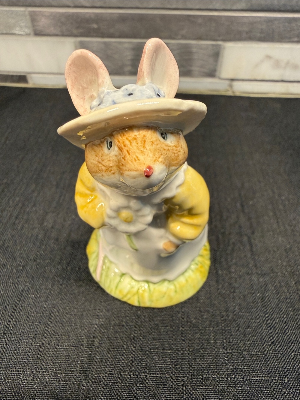 Royal Doulton Primrose Woodmouse 1982- Small Pets Decor